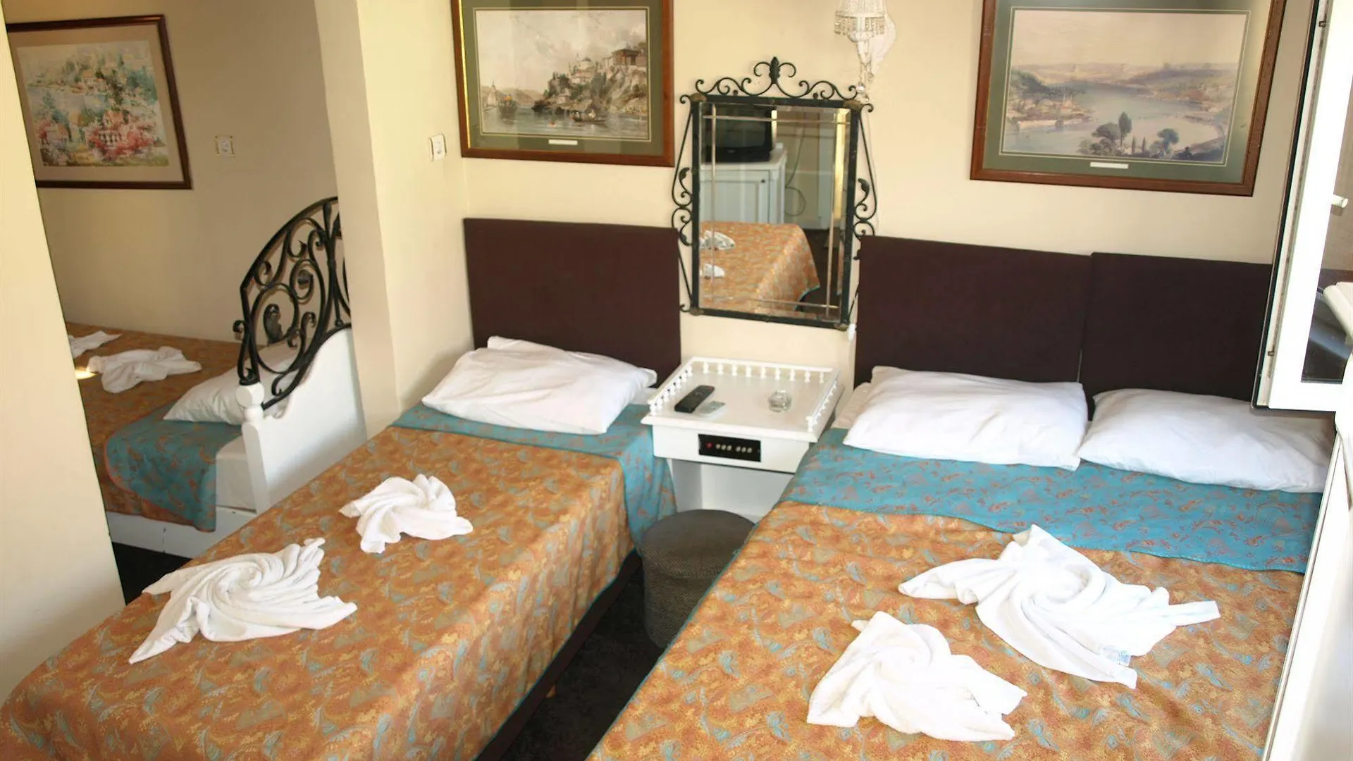 Family Istanbul Hotel