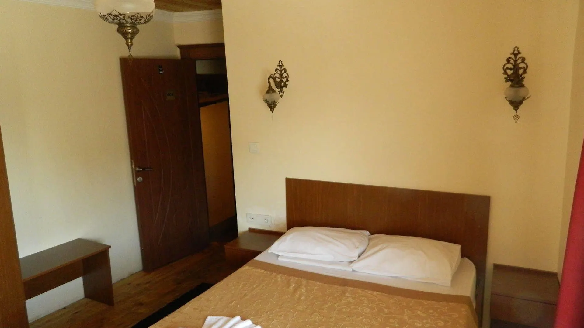 Family Istanbul Hotel